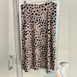 Animal Print Women's Skirt Sz L NWOT